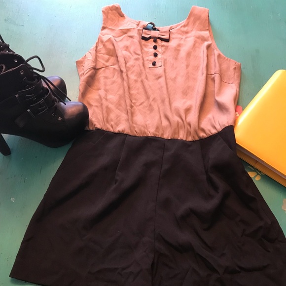 CASUAL ROMPER - Picture 4 of 8